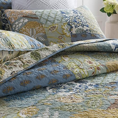 Wistown Rustic Sage Green Patchwork Queen Cotton Bedspread Quilt Reversible Coverlet