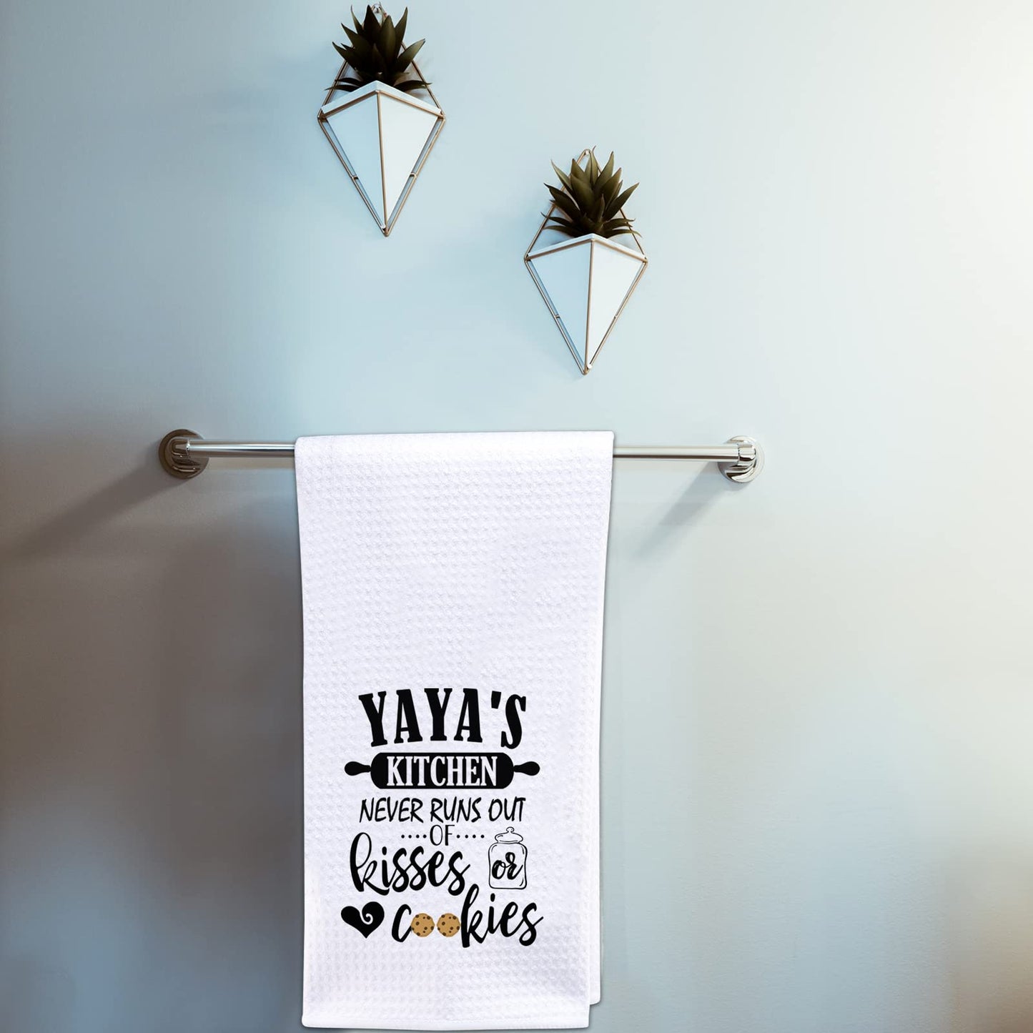 POFULL Yaya Gift Grandma Mother's Day Gift Yaya's Kitchen Never Runs Out of Kisses and Cookies Dish Towel (Yaya towel)