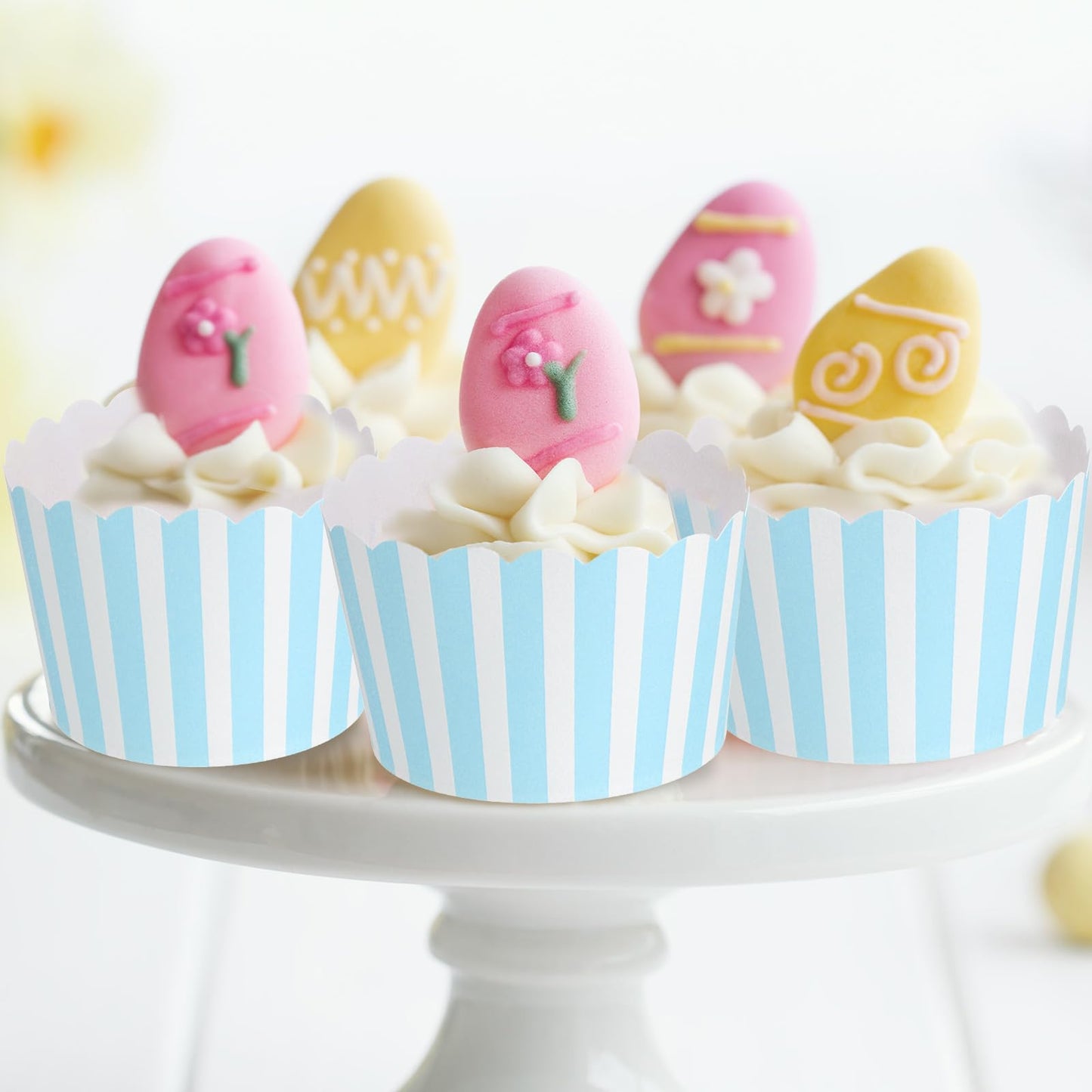 uxcell 50pcs Cupcake Wrappers for Wedding, Paper Baking Cups and Muffins Liners for Birthday Wedding Party Supplies (Blue and White)