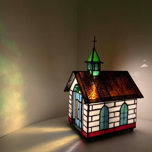 Bieye L10675 Tiffany Style Stained Glass Accent Table Lamp - LED Light, 8" L x 6.5" W x 12.5" H, White
