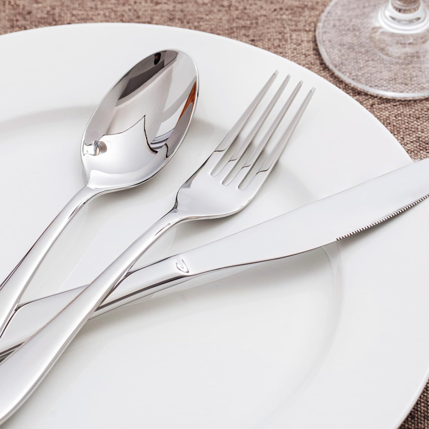 KINGSTONE 20-Piece Silverware Set for 4,18/10 Premium Stainless Steel Flatware Set, for Home, Restaurant, Wedding and Party Use, Mirror-Polished Cutlery Set, Dishwasher Safe
