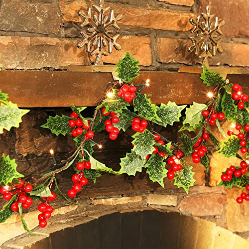 ATDAWN 9 FT Red Berry Christmas Lighted Garland, Battery Operated Christmas Garland with Lights, Flexible Artificial Garland for Indoor Home Fireplace Christmas Holiday New Year Decoration