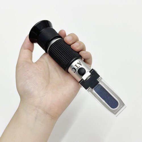 5-in-1 Refractometer for DEF Urea Concentration, Windshield Washer & PG/EG Antifreeze Freeze Point, Battery Specific Gravity - Refractometer for Coolant, Antifreeze, and Diesel Fluid