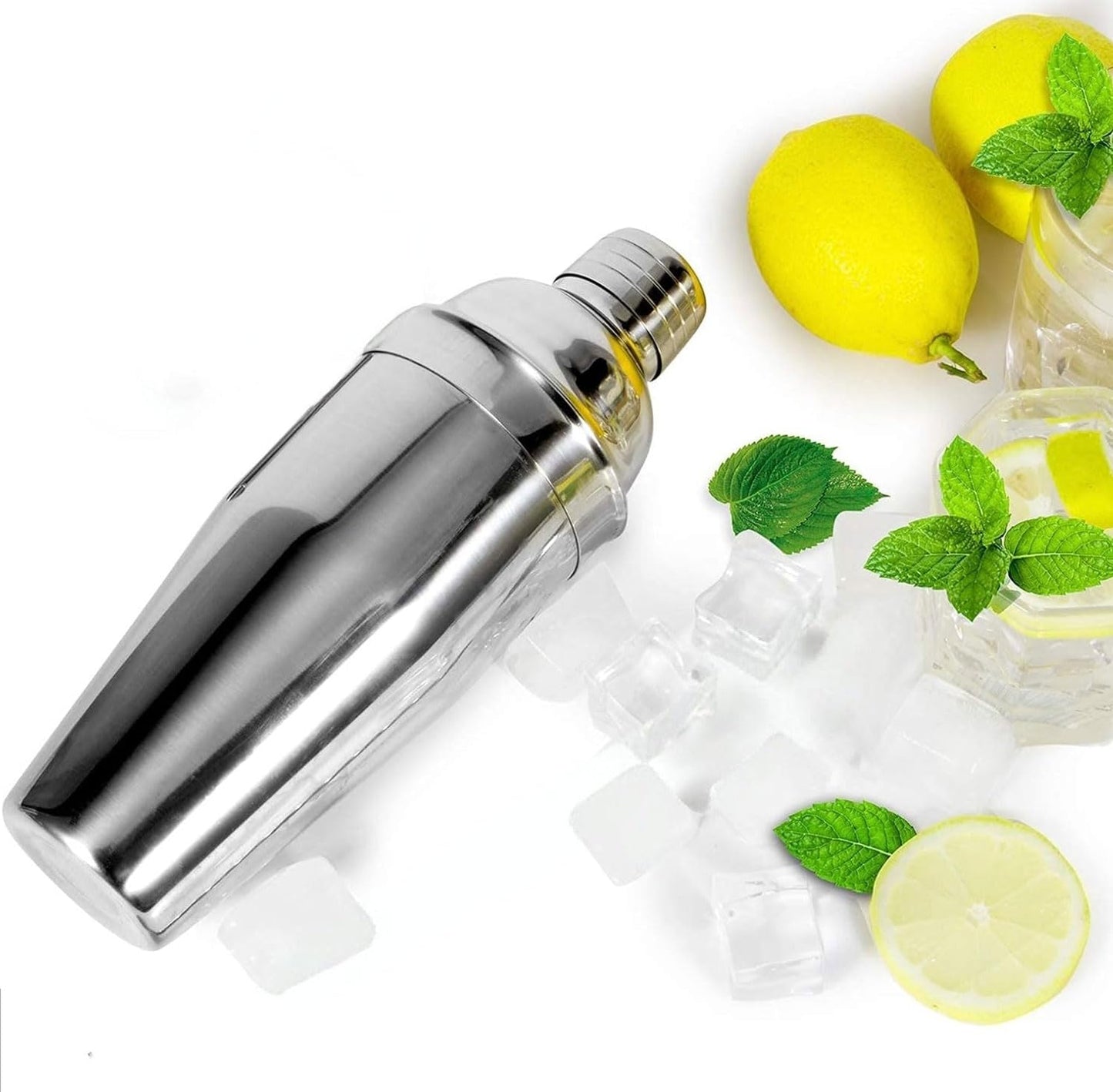WPHUAW 24oz Cocktail Shaker Bar Set-Professional Margarita Mixer Drink Shaker Professional Stainless Steel Bar Tools Built-in Bartender Strainer for Martini Kit (1-Piece)