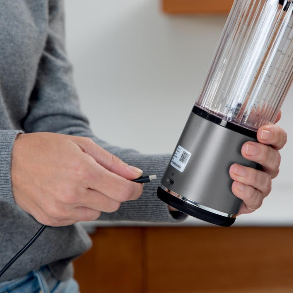 Ninja BC151BK Portable Blender - Cordless 18oz Personal Blender for Smoothies & Shakes | BPA Free, Leakproof Lid, USB-C Rechargeable, Black