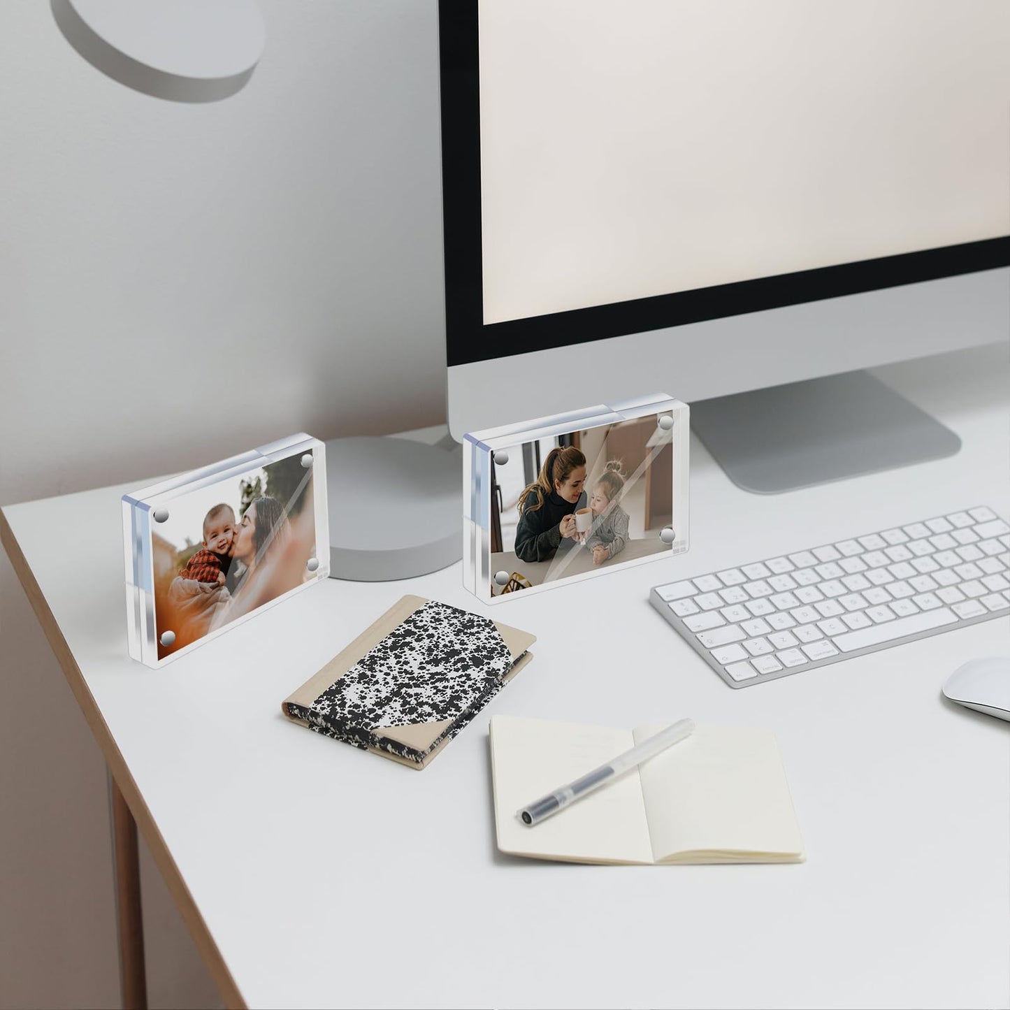 GENGENZER Mini Picture Frame 2.5x3.5 inch Clear Acrylic Magnetic Photo Business Card Frame 20mm Thick Double Sided Wallet Size Desktop Display Frames for Office Home Decor Photos Cards (20 Pcs)