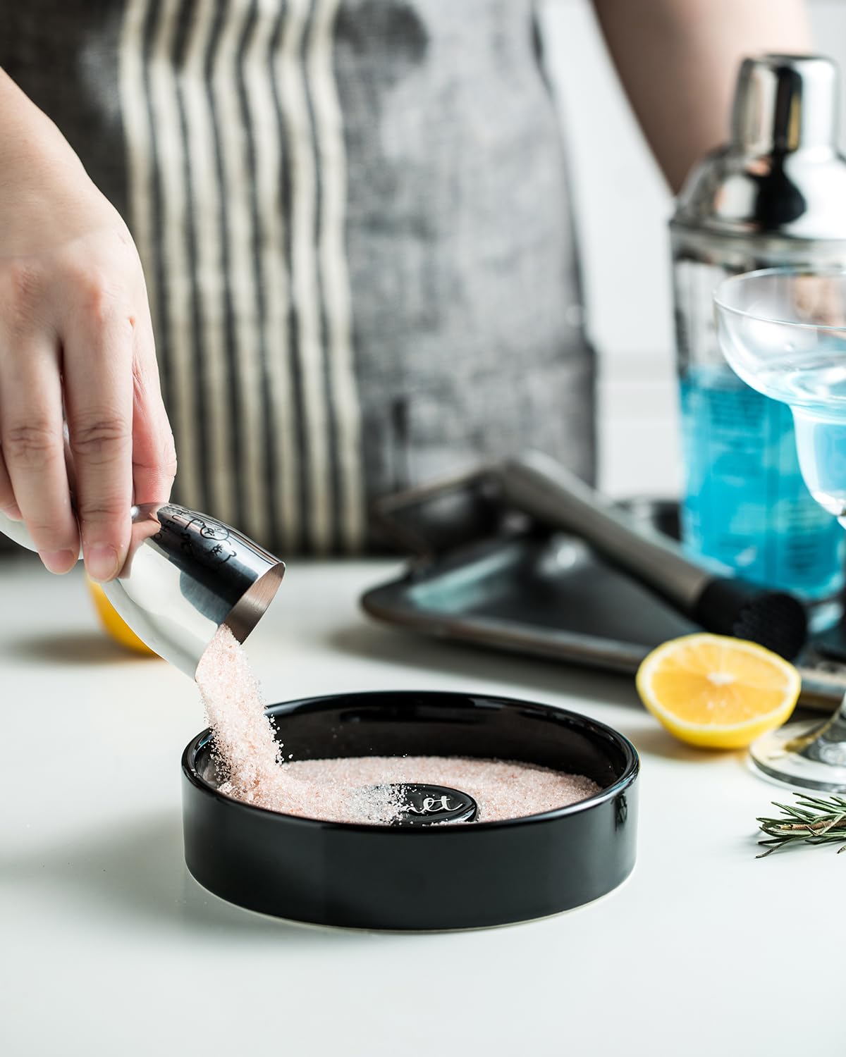 Zoeeker Bar Glass Rimmer for Margarita and Cocktail, Ceramic Salt Sugar Glass Rimmer Sugar Container for Cocktails Home Bar Accessories Set of 2, Black