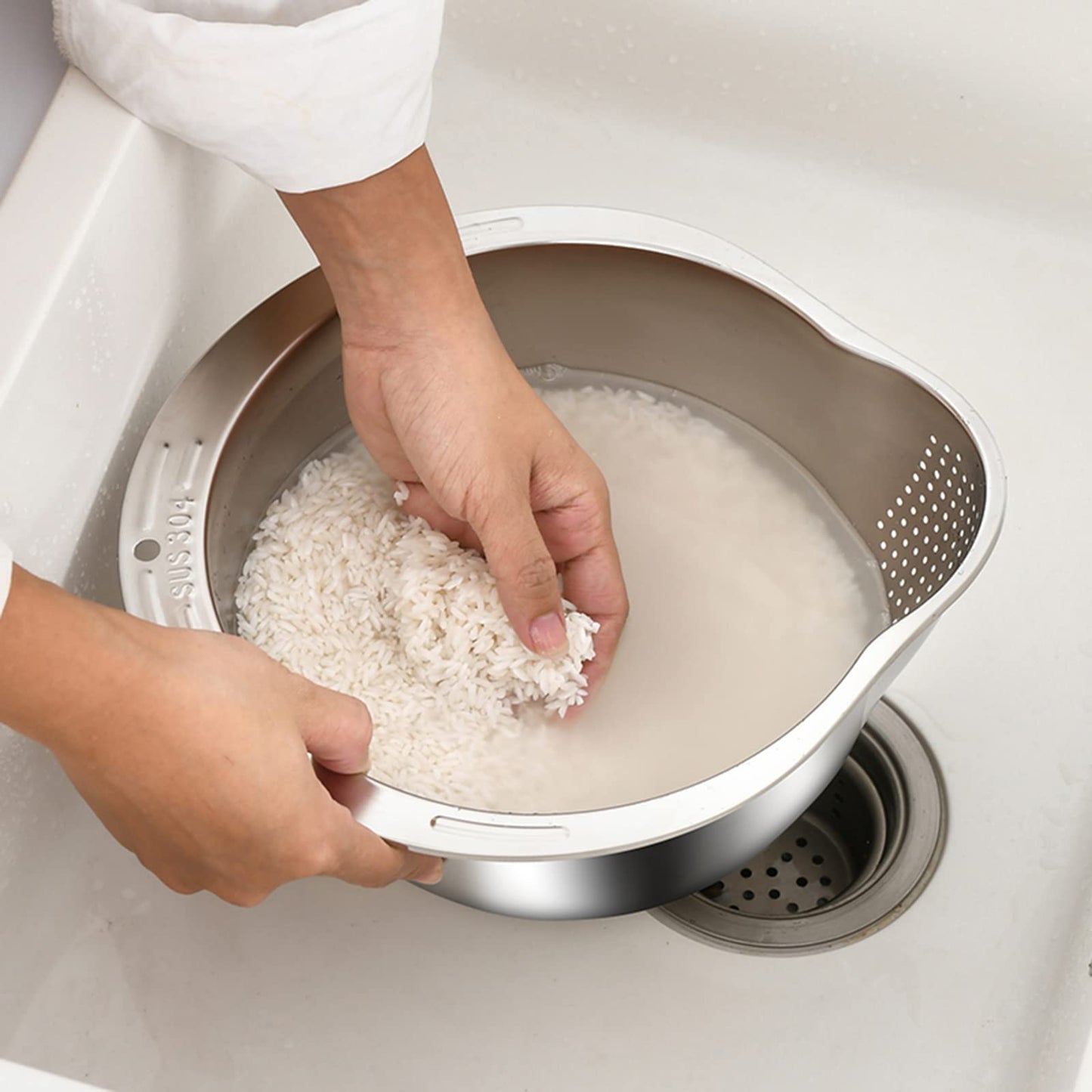 Rice Washer Strainer Bowl - 4-in-1 Washing Bowl for Quinoa, Stainless Steel Rinser With Side Drainers Small Colander for Cleaning Fruits, Vegetables, and Beans - Versatile Kitchen Tool