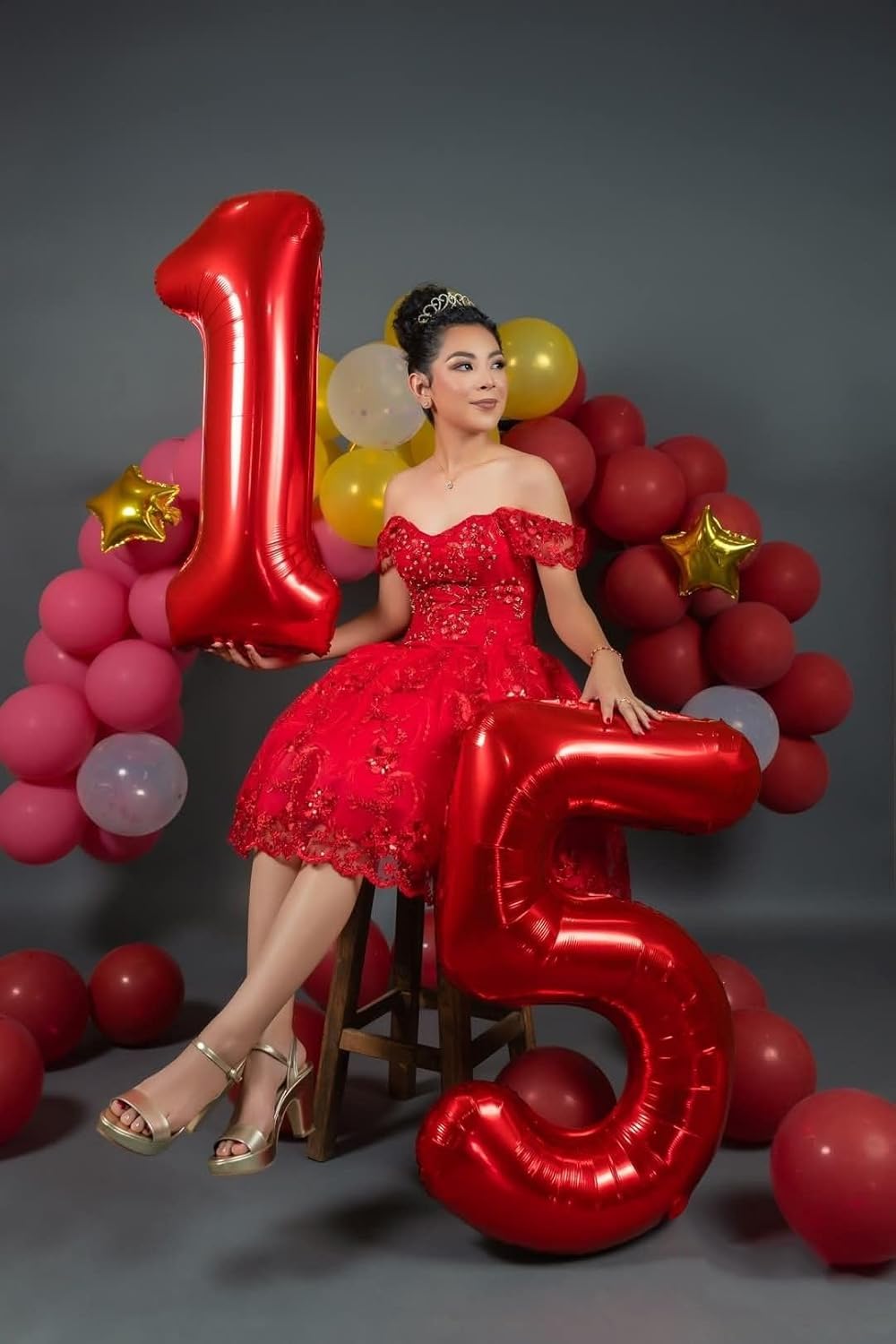 Regine Switzerland 40-Inch Red Number 17 Balloon - Perfect for 17th Birthday & Anniversary Celebrations
