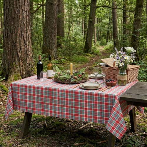 B-COOL Checkered Christmas Tablecloth 57x84 in Rectangle - Red/Green