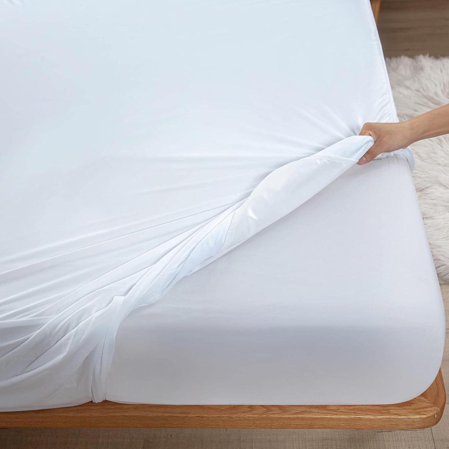 Kingnex Twin Mattress Protector - Waterproof Fitted Sheet with Smooth Surface & Elastic Skirt