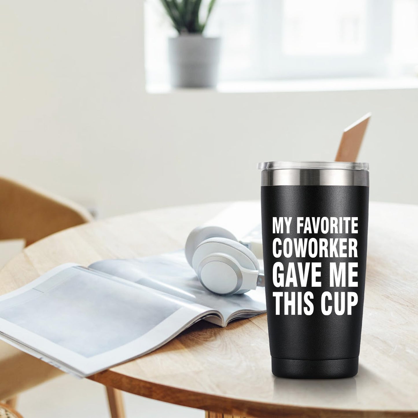 MASGALACC My Favorite Employee Gave Me This Cup Funny Boss Gift from Employees Coworkers Gifts to Employer Novelty Drinkware Coffee Mug, 20oz Stainless Steel Insulated Tumbler, Black