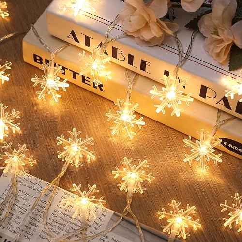 Christmas Snowflake String Lights, 20 ft 40 LED Battery Operated, Christmas Decorations Fairy Lights for Bedroom Mantle Window Patio Tree Holiday Room Dorm Decor, Warm White
