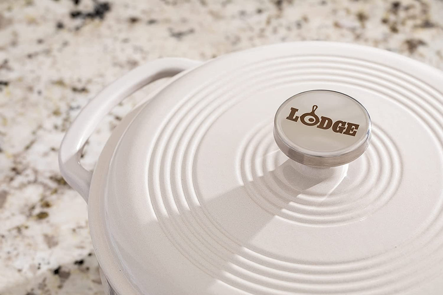Lodge Essential Enamel Cast Iron Dutch Oven with Lid - Induction- Oven-Safe Enamel Cookware up to 500° F - Heat-Retaining Braising & Roasting Pot - Non-Toxic Cookware - 7.5 Quart, Oyster White