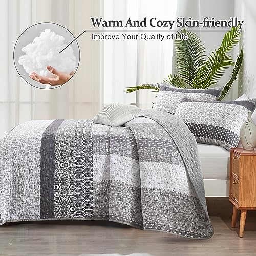 Grey Queen Size Boho Striped Quilt Set - Reversible Bedspread with Pillowcases