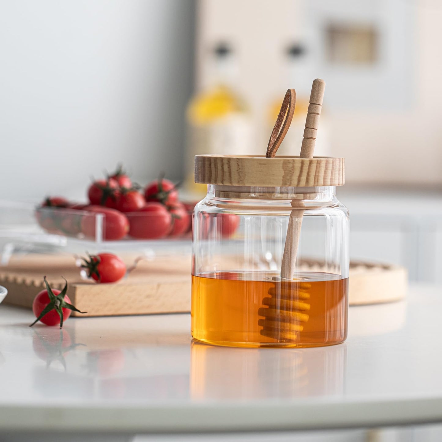 KEKEHOME Honey Pot Airtight Glass Honey Jars with Dipper Stick and Wooden Lid, Honey Bottle Containers for Storing Honey, Honey Holder for Home Kitchen