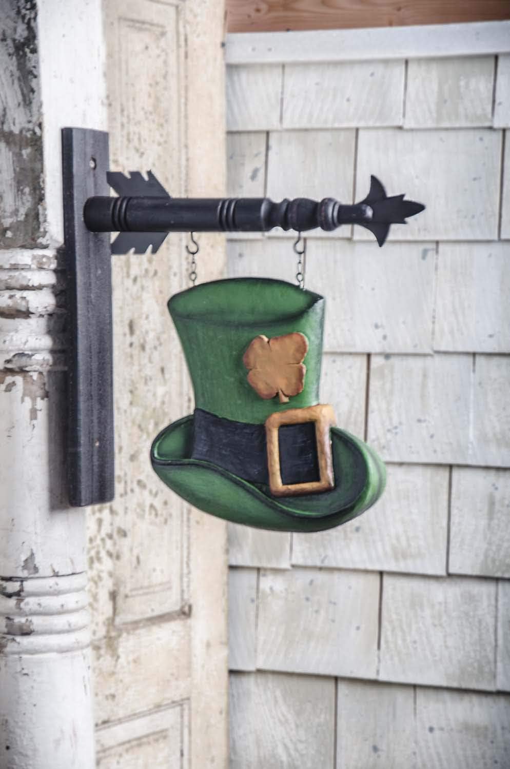 K&K Interiors Lephrecaun Hat Arrow Replacement