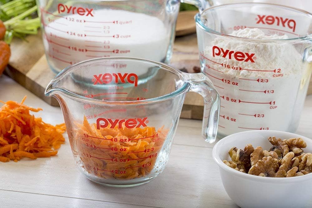 Pyrex Essentials Glass Measuring Cups Set - 3-Pack (1, 2 & 4 Cup) | Oven, Dishwasher, Freezer & Microwave Safe