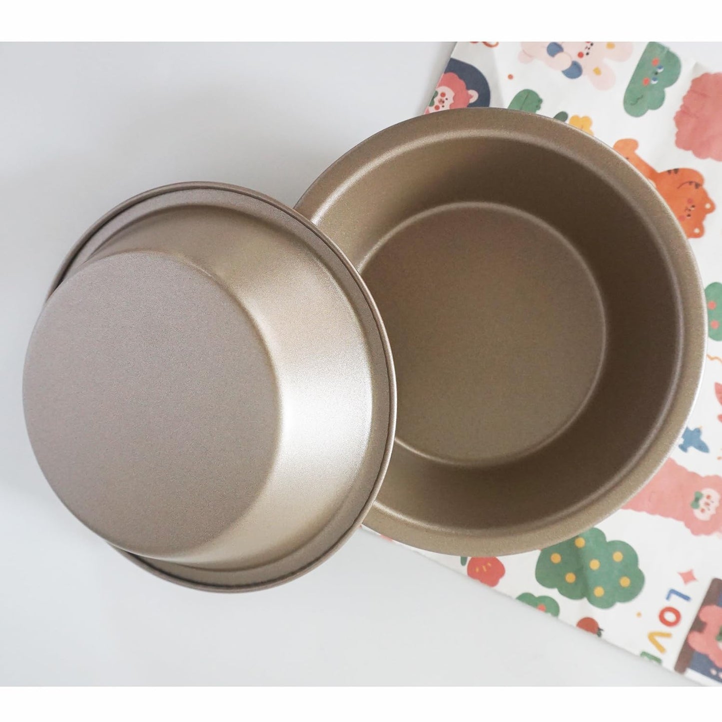 Proshopping 5 Inch Round Pie Tart Small Tin, Mini Pie Pans Cute, Reusable Nonstick Metal Pie Pan Plate Set for Oven, Tiny Pie Tin for Pot Pies, Bread, Cakes, Quiches - 4PCS, Gold