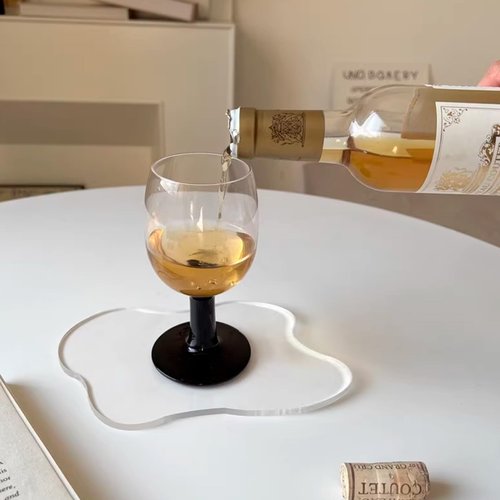3 Pcs Acrylic Irregular Coasters Cloud Shape Cup Mats Transparent Cute Coaster for Tabletop Protection Home Decor for Coffee Table, Stone Tables, Desk, Kitchen, Office (Clear)