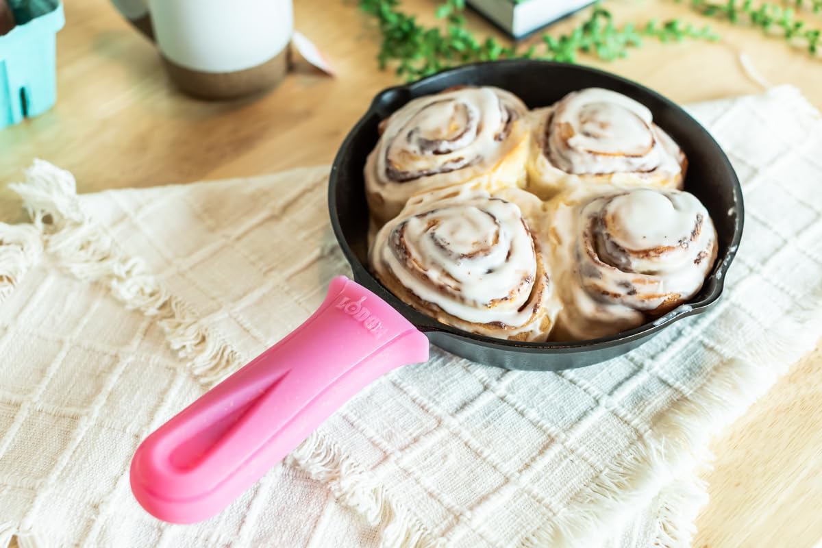 Lodge Silicone Deluxe Hot Handle Holder - Dishwasher Safe Hot Handle Holder Designed for Lodge Cast Iron Skillets - Reusable Heat Protection Up to 500° - Roller-Disco Pink