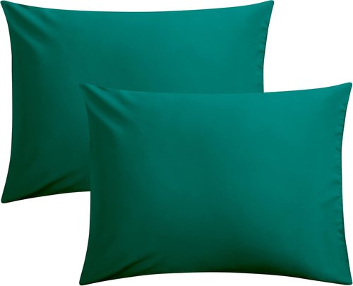FLXXIE Pillow Cases - Soft Microfiber Standard Size Covers | Wrinkle & Stain Resistant, 2-Piece Set, Dark Green 20x26