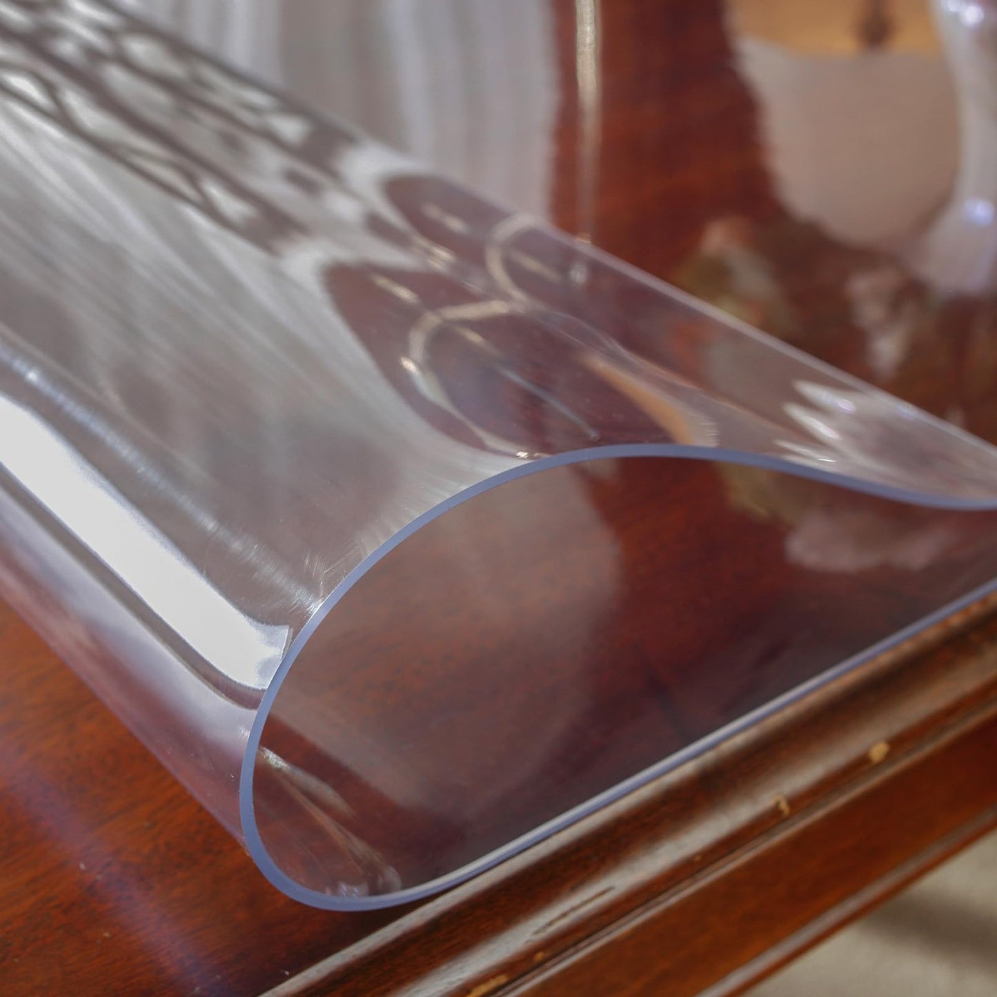 OstepDecor 44 x 72 Inch Clear Table Cover Protector, 2mm Thick Clear Plastic Table Cover, Waterproof Dining Table Protector, PVC Vinyl Desk Mat Pad for Coffee, Dining, Dresser & Nightstand Tops