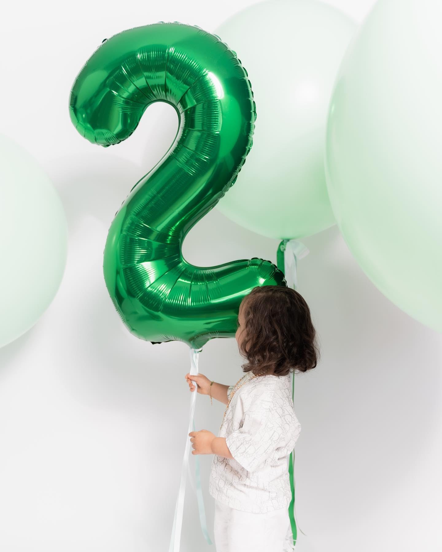 Green Number 24 Balloon 40 inch, 24 Number Balloons, 24th Green Birthday Decorations, 24 Year Old Women Men Party Supplies, St. Patrick's Day Games Theme Birthday Decorations