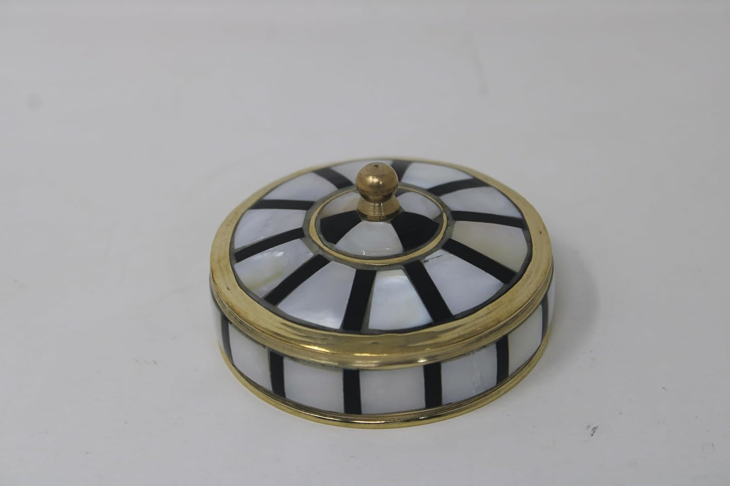 Decorative Jewelry Trinket Box Unique Gift For Home Décor Antique Metal Case with Mother of Pearl Sindoor Box/Coin Box (All Set Black)