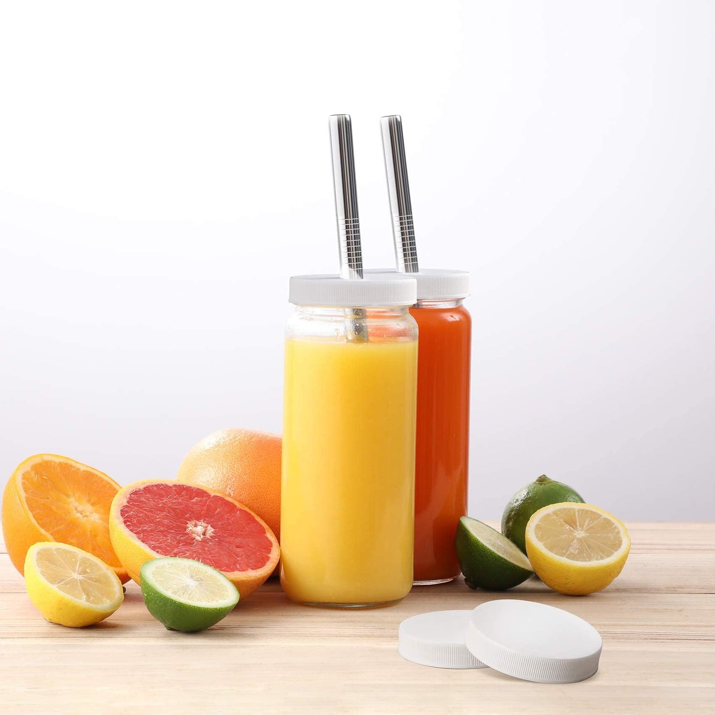 8 Pack Glass Juice Bottles with 8 Airtight Lids & 2 Straw Hole Lids & 2 Straws - 16OZ Travel Juicing Jars, Drinking Water Cups - Reusable Tall Mason Jar for Juice, Bubble Tea, Smoothie, Kombucha