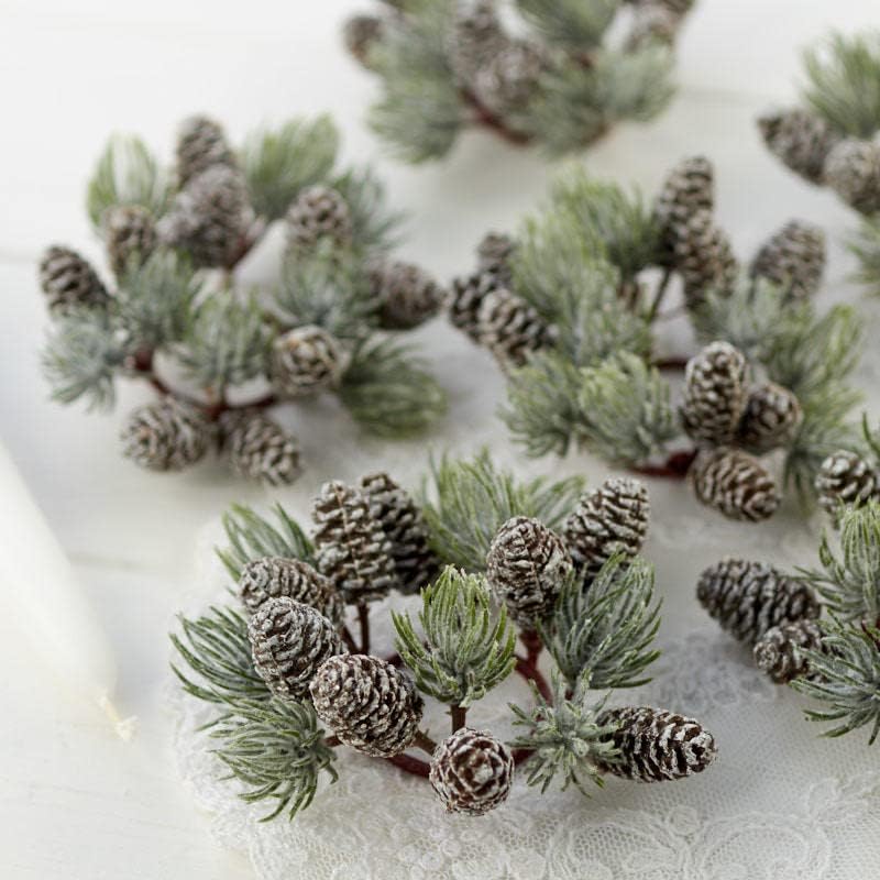 Skiennix Artificial Pine & Pinecone Candle Rings - Pack of 6 Faux Snowy Pine Decor
