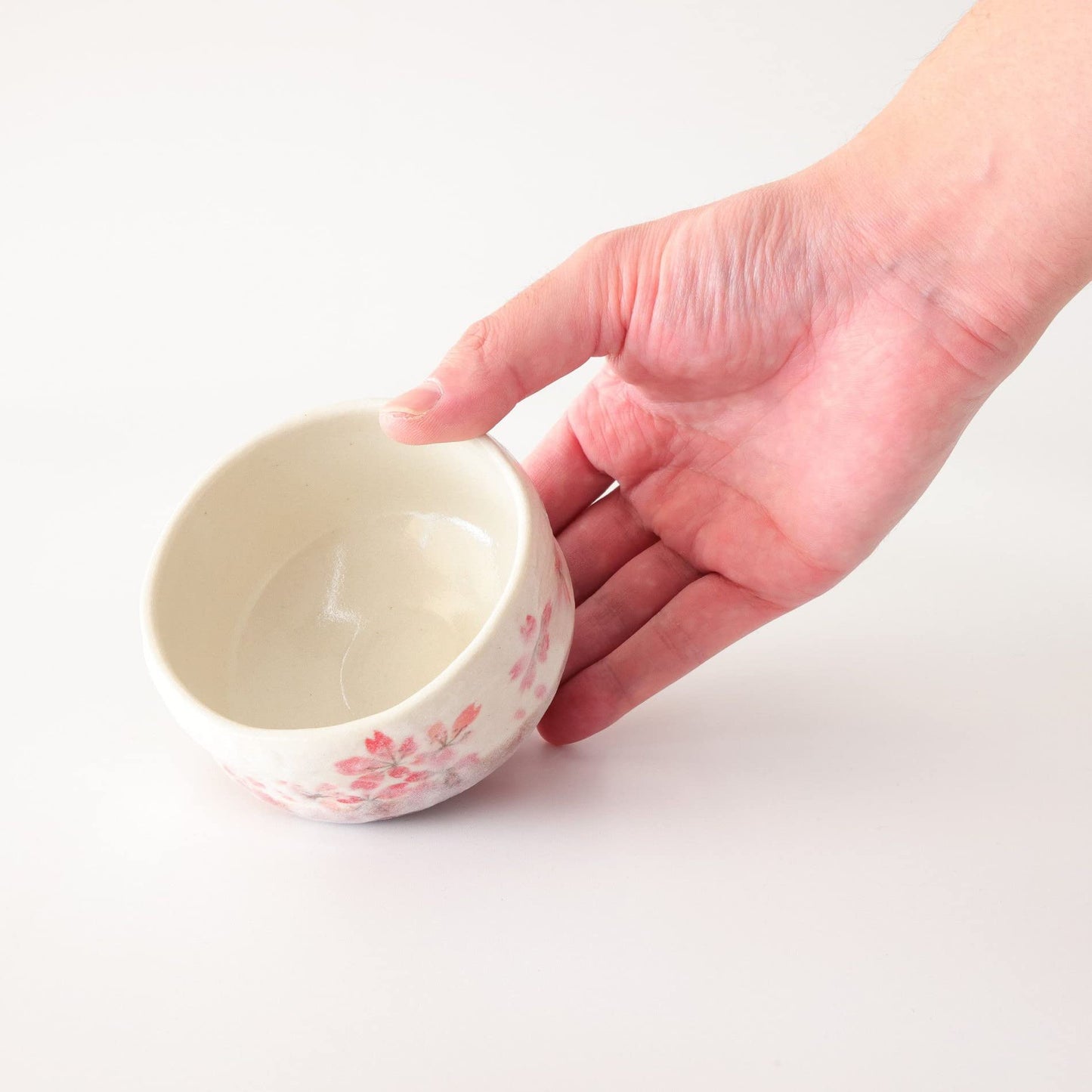 Mino Ware Mini Matcha Tea Bowl, 3.7 inch, Heian-Sakura Red, Japanese Pottery, Ceramic, Small Tea Bowl, Sake, Gift, Chawan, 5.4 floz