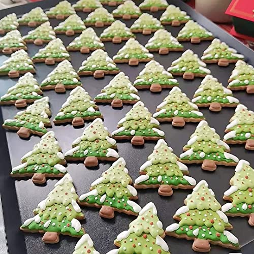 Christmas Tree Cookie Cutter Set (3 Pieces) with Recipe Booklet – Trees Variation – Stainless Steel