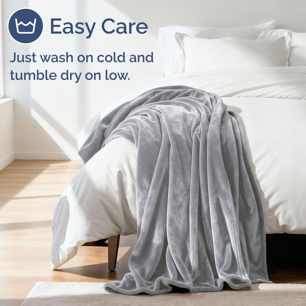 Ultra Soft Fleece Blanket | Flannel Luxury Queen Size Blanket - Lightweight, Warm & Cozy - Anti-Static Microplush in Grey