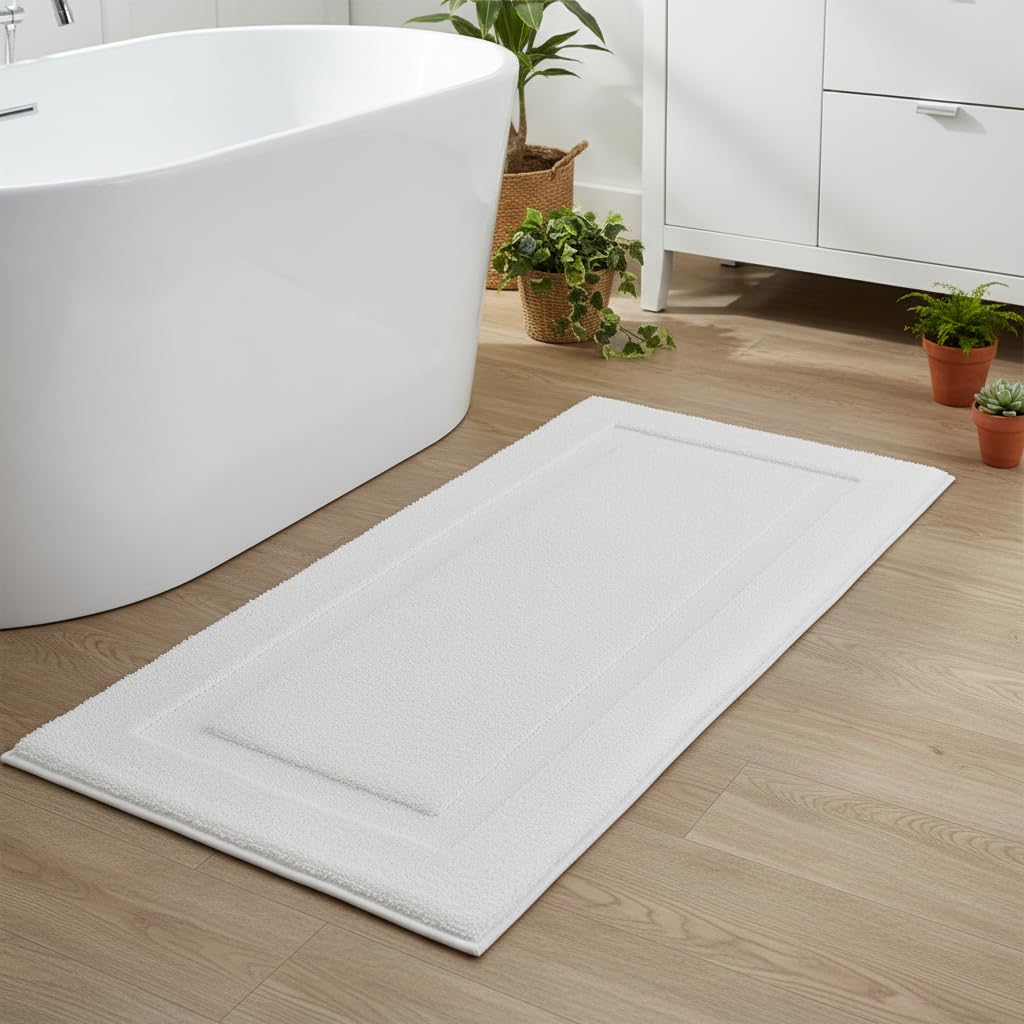 SHACOS Super Soft Bathroom Runner Rugs 20x47 inch Non Slip Washable Bath Rugs for Bathroom Tub Shower Bath Mats Floor Mats Decor Accessories, White 1'8" x 3'11"