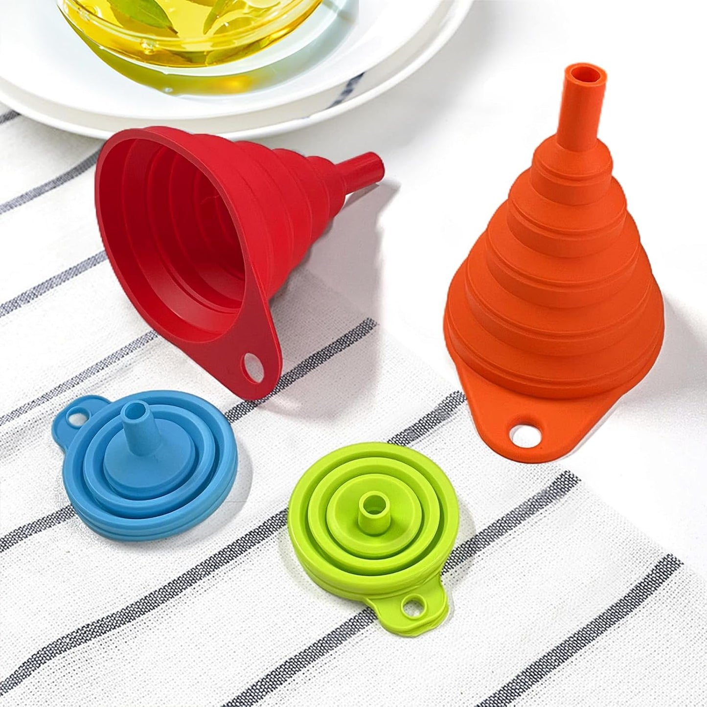 Skiennix Kitchen Funnel Set - 4 Pack of Foldable Silicone Funnels for Easy Liquid Transfer | Food Grade