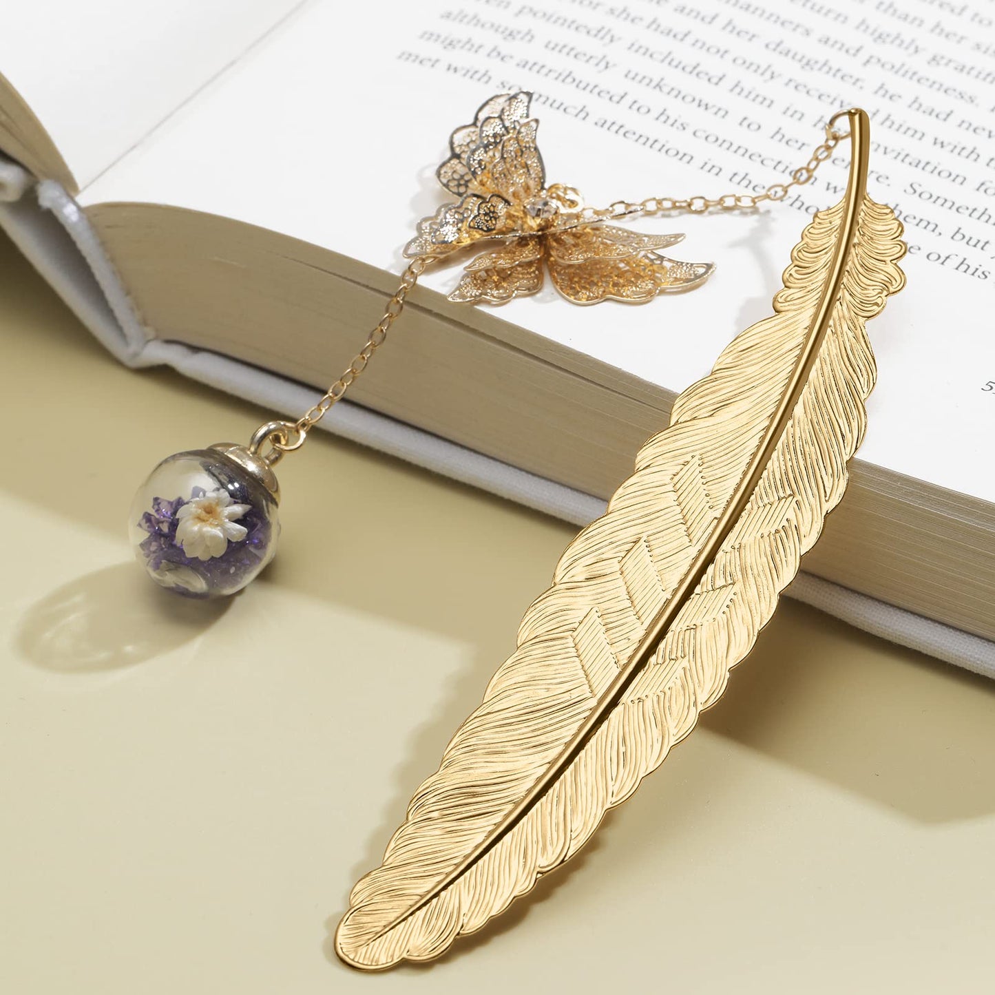 Vintage Metal Feather Bookmark Funny Mothers Day Gifts Teacher Appreciation Gifts for Women Birthday Gifts Bookmarks for Women Grils Mom Readers Book Lovers