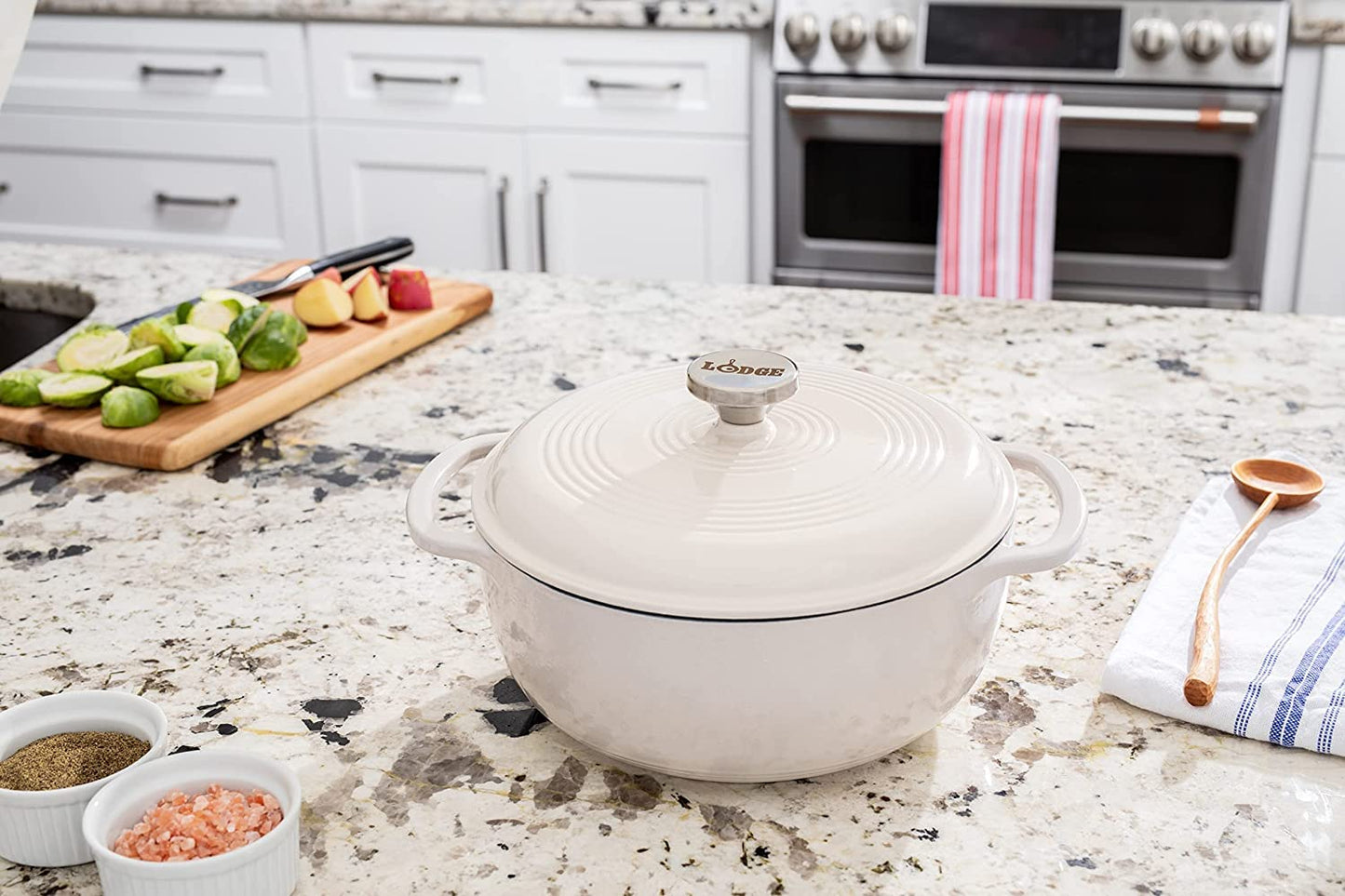 Lodge Essential Enamel Cast Iron Dutch Oven with Lid - Induction- Oven-Safe Enamel Cookware up to 500° F - Heat-Retaining Braising & Roasting Pot - Non-Toxic Cookware - 7.5 Quart, Oyster White