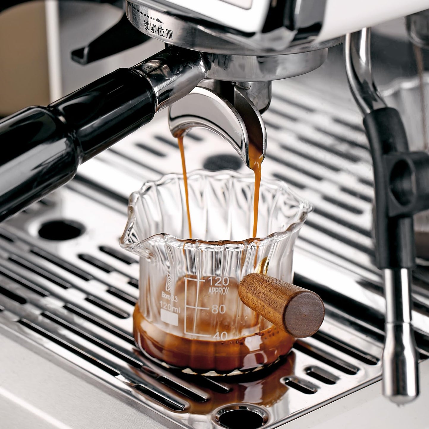 Bincoo Espresso Shot Glass Set of 2, 120 ML Premium Espresso Cups with Handle and Dual-Scale, Espresso Shot Glass with V-Shaped Mouth. Each cup holds 120ML (4oz), ideal for single or double shots.