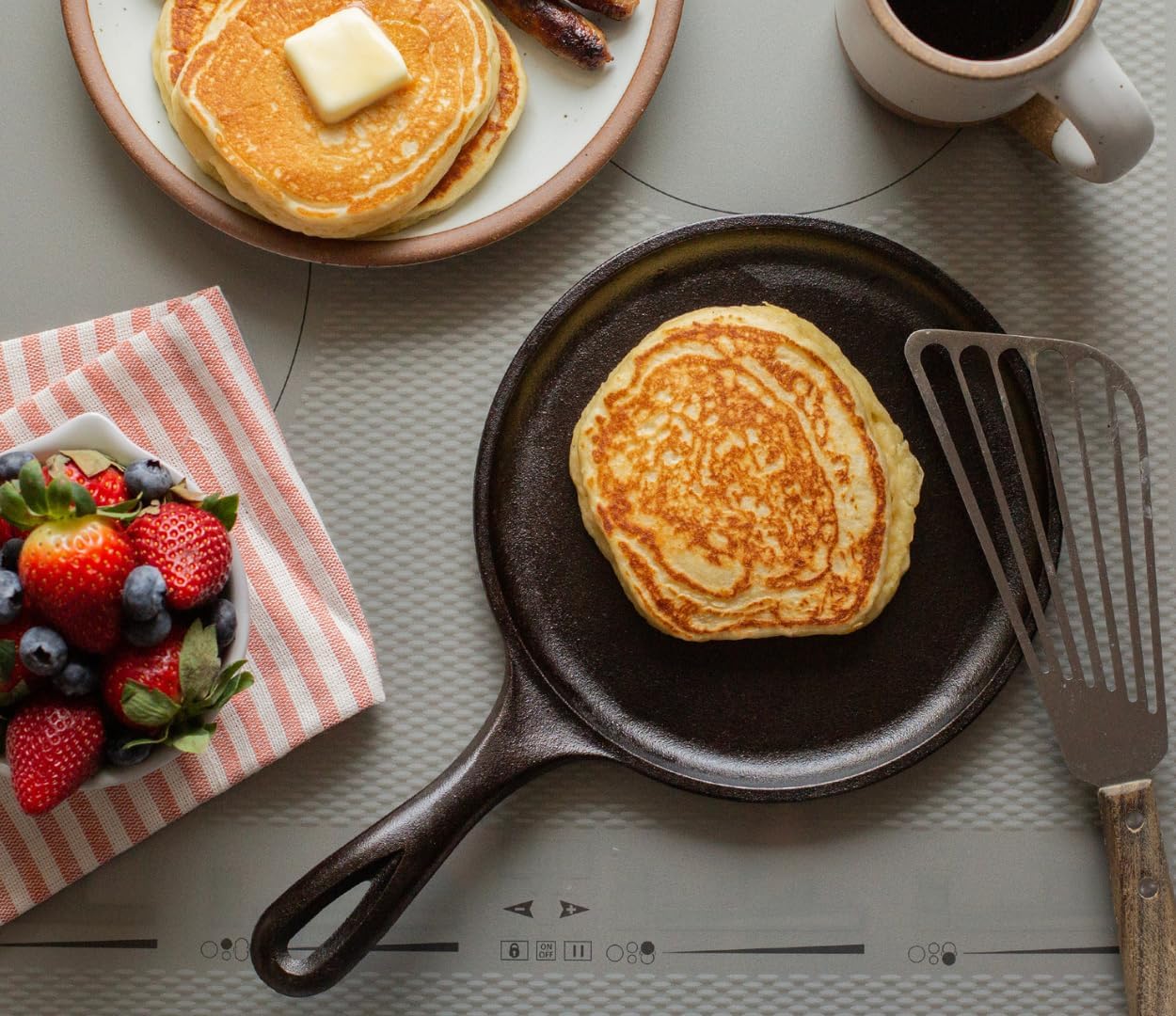 Lodge Cast Iron Set - Pre-Seasoned Cookware with Skillets, Griddle & Dutch Oven - 5-Piece PFAS-Free Set