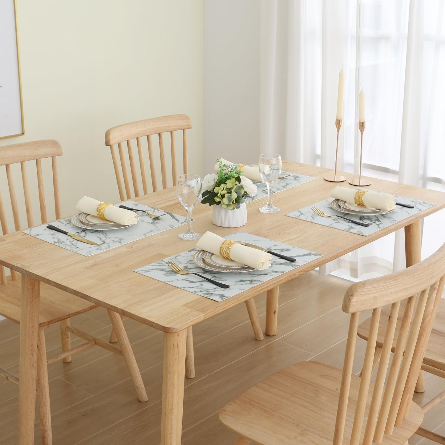 Homaxy Faux Leather Heat Resistant Placemats for Dining Table Set of 6, Waterproof Wipeable Washable PU Table Mats, Easy to Clean Anti-Slip Place Mats, 11.8" x 17", Marble