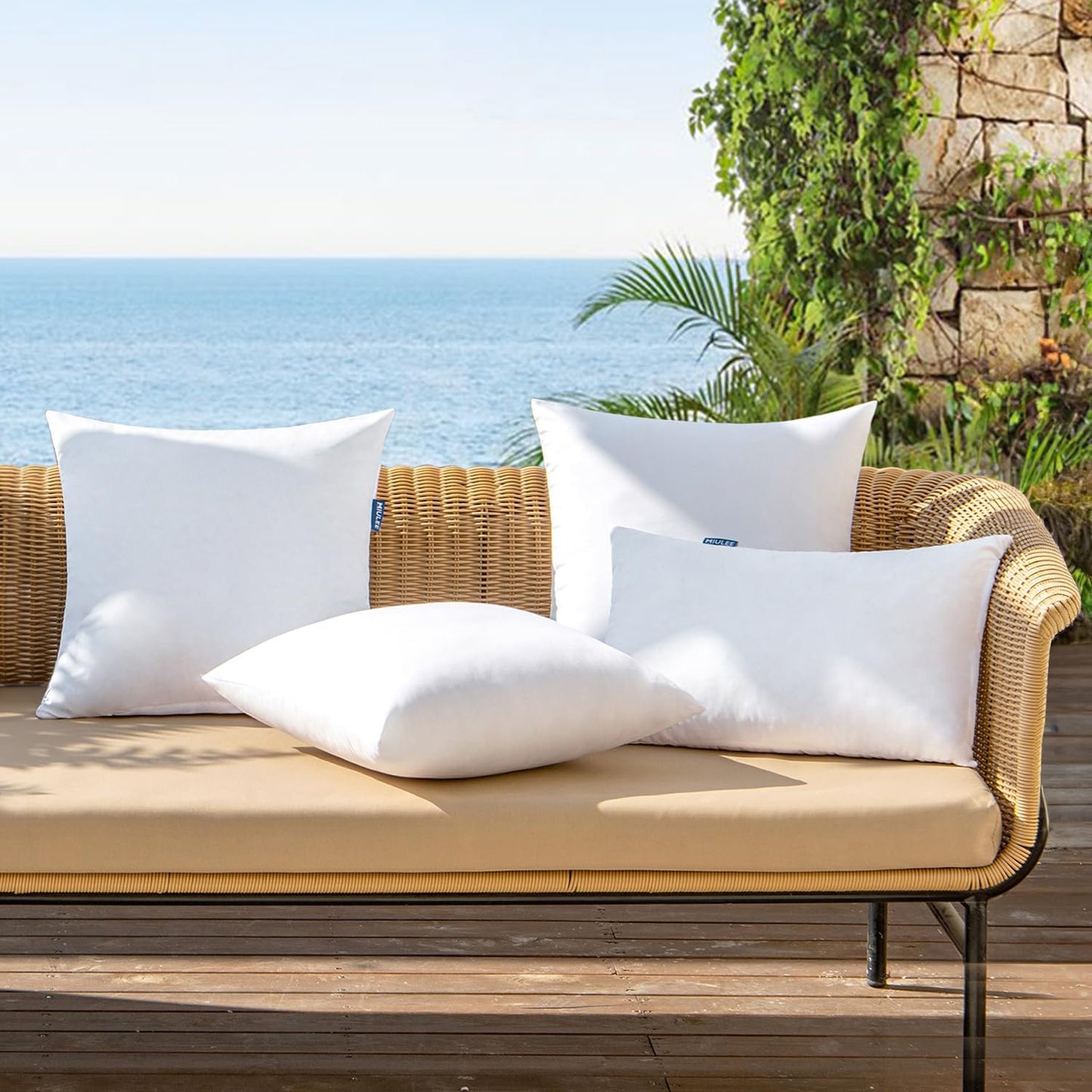 MIULEE Outdoor Pillow Inserts - Water-Resistant Decorative Throw Pillows | Pack of 2, 18x18 Inches