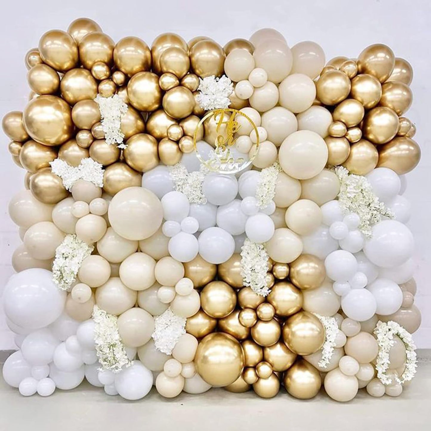 PartyWoo White and Gold Balloons, 140 pcs White and Metallic Gold Balloons Different Sizes Pack of 18 Inch 12 Inch 10 Inch 5 Inch for Balloon Garland or Arch as Birthday Decorations, Party Decorations