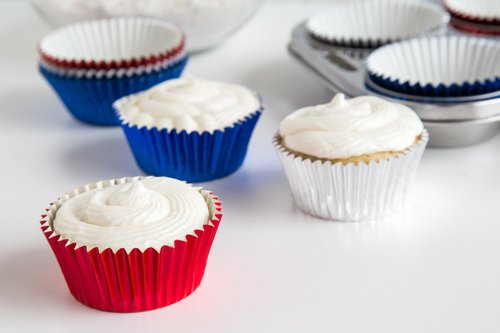 Fox Run Patriotic Foil Muffin and Cupcake Liners, Set of 45, Standard Size Wrappers