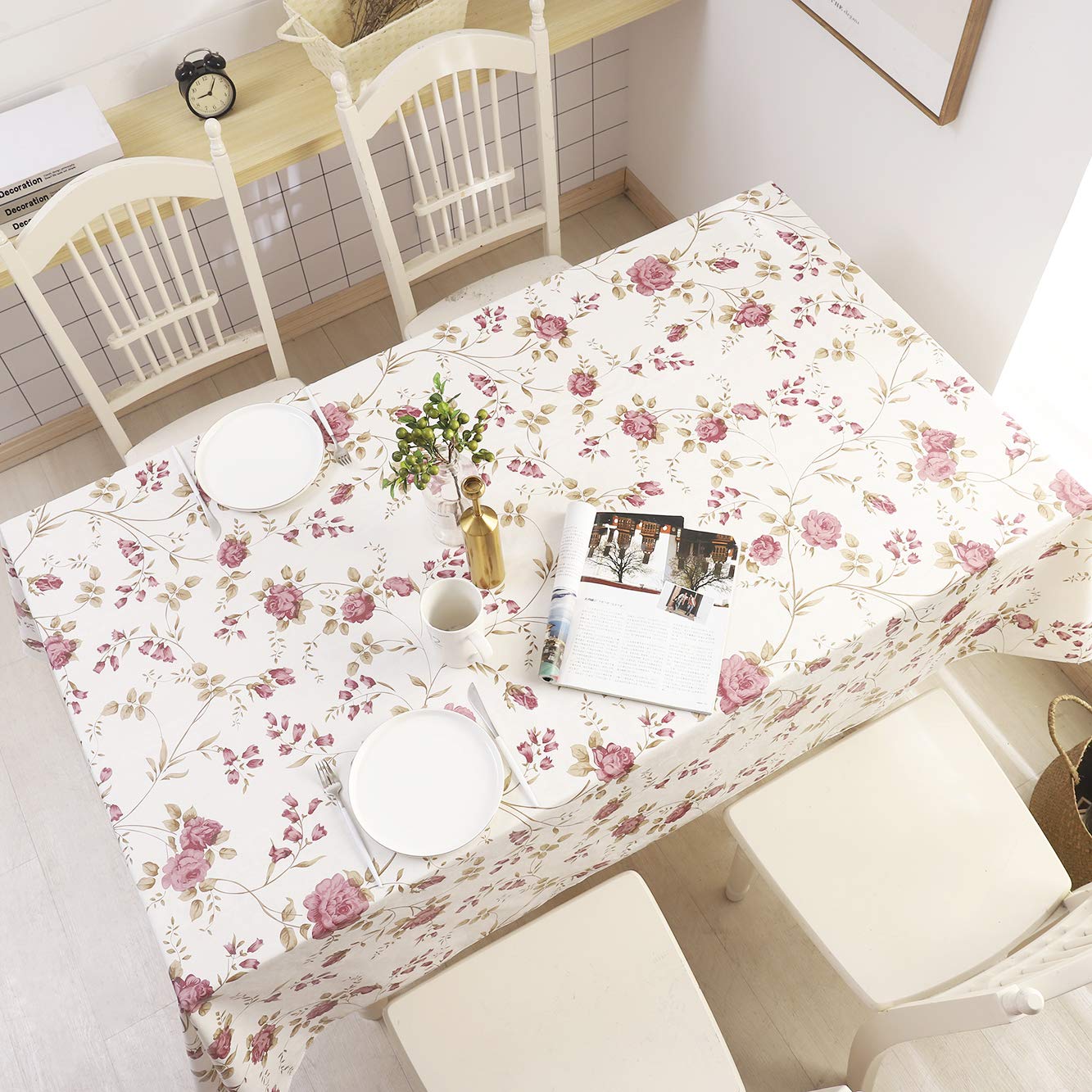 Walrus Heavy Duty Vinyl Tablecloth with Flannel Backing Waterproof Oil-Proof Plastic Table Cloth Stain-Resistant Wipeable Rectangle or Square Table Cover for Indoor and Outdoor (Flowers, 60X84 Inch)