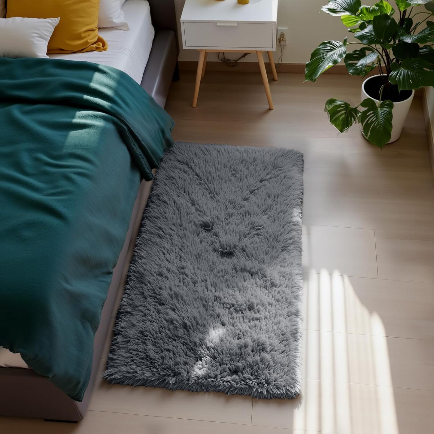Skiennix Fluffy Shaggy Area Rug - Soft Grey 2x4 Bedroom & Living Room Decor