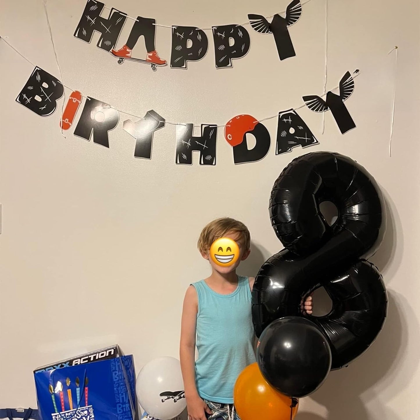 Black Number 4 Balloons by [Brand Name] - 40-Inch Large Foil Mylar Helium Balloon for Birthday & Graduation Celebrations