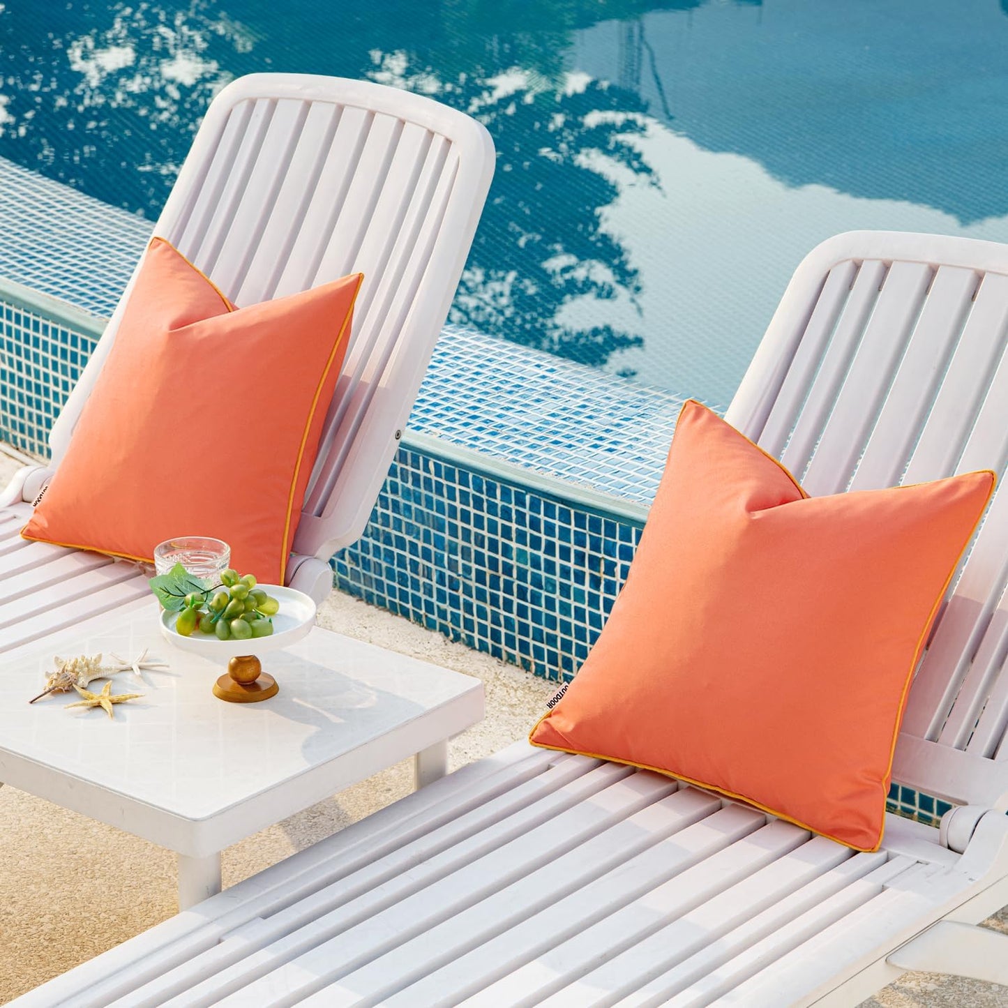 MIULEE Outdoor Waterproof Throw Pillow Covers - Decorative 18x18 Inch Coral Red Cushion Cases for Patio & Garden