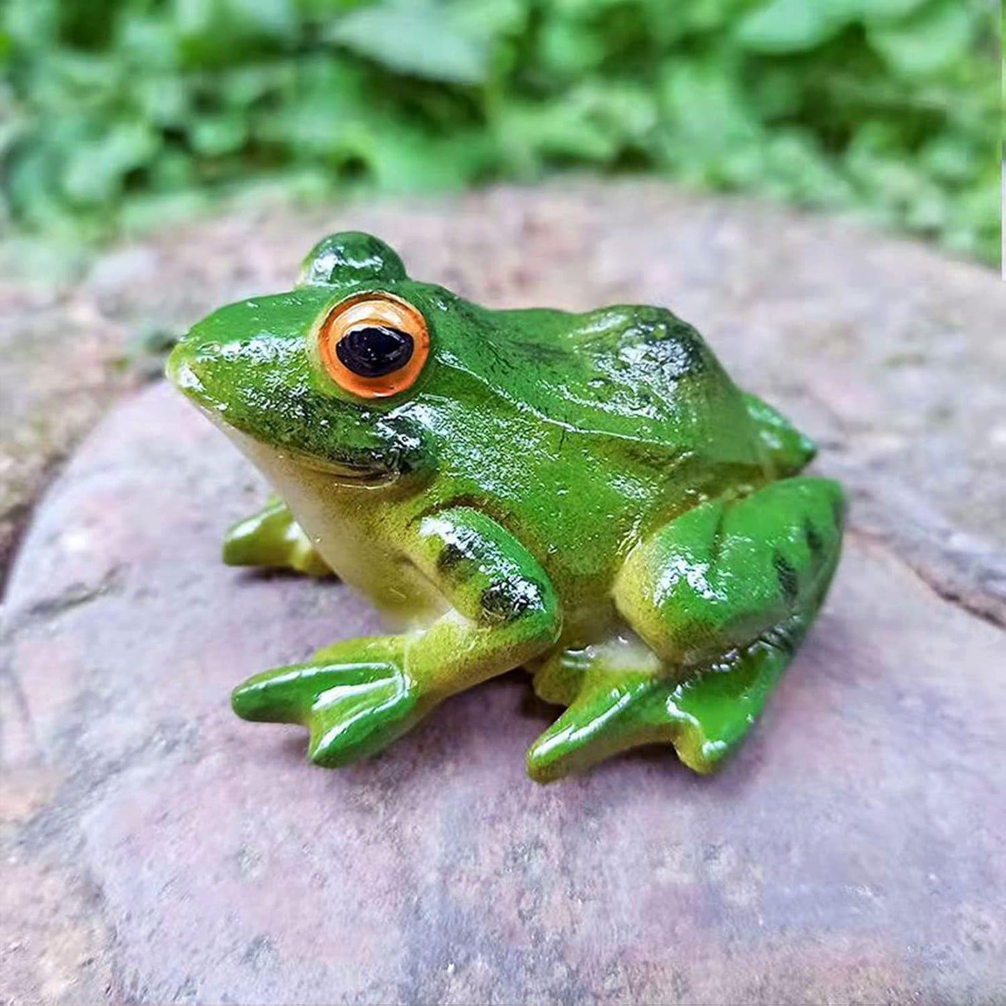 Skiennix Frog Statues - Miniature Resin Sculptures for Fairy Gardens | Indoor & Outdoor Decor (2 Pcs)
