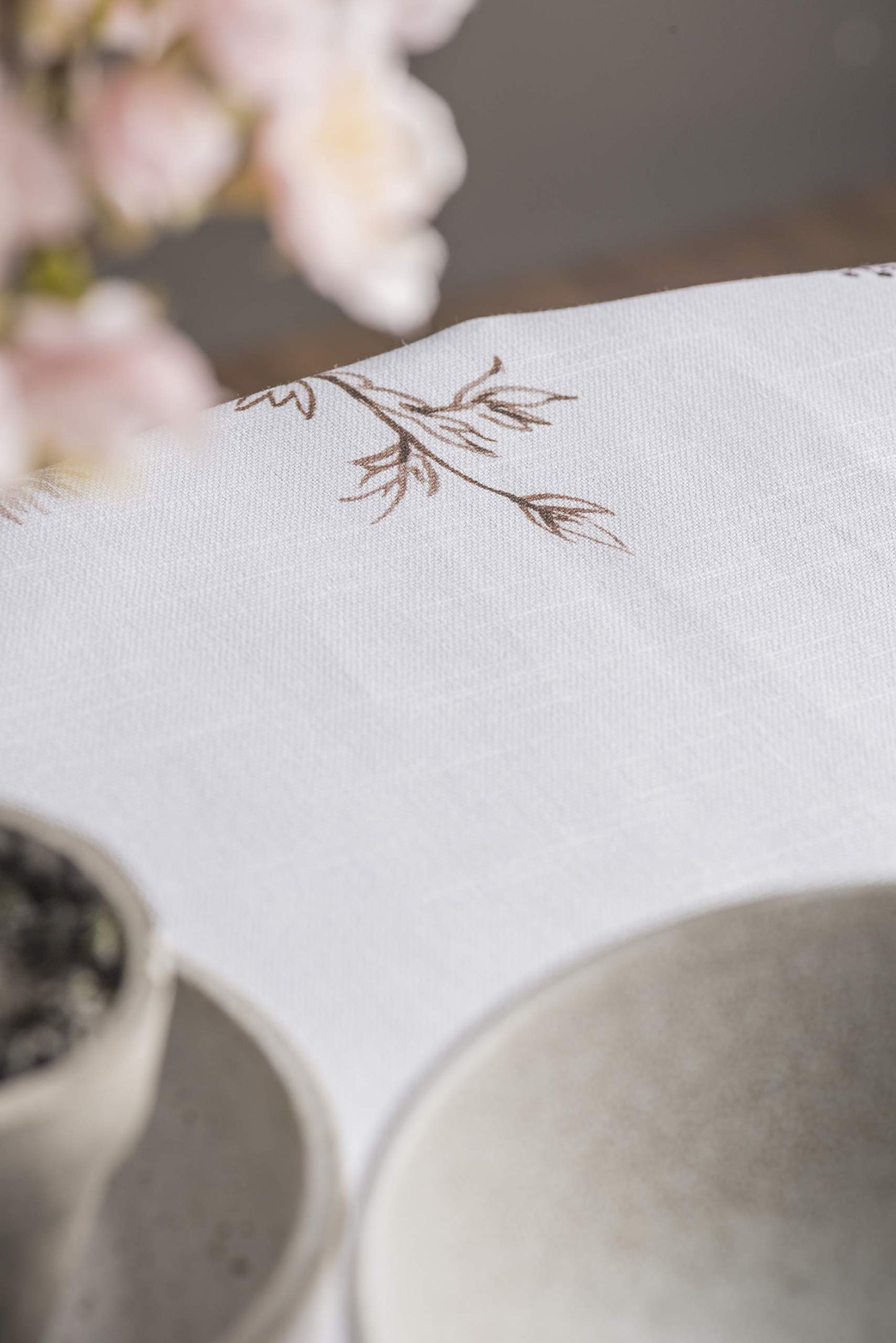 Maison d' Hermine Table Cloth Round Table 100% Cotton 69 Round Inches Tablecloth Reusable Decorative for Dining Kitchen Room Farmhouse Home Gifts for Mothers day Spring Summer - Meadow Florals - Brown
